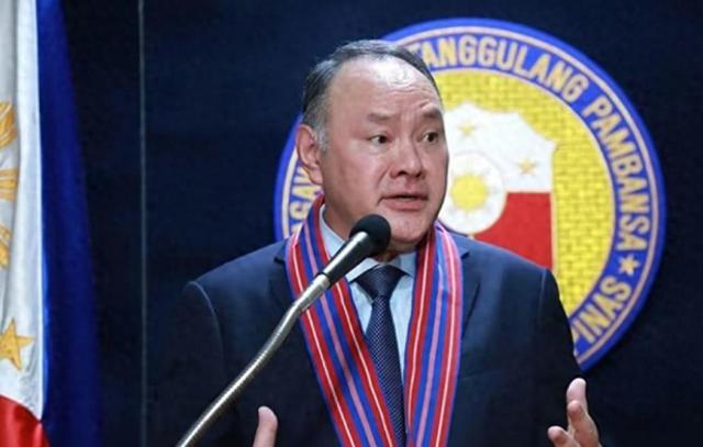 菲防长一语惊人：不管特朗普是不是美总统，中国都不太可能打我们